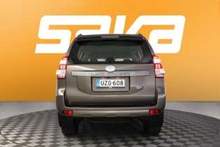 Toyota Land Cruiser vaihtoauto