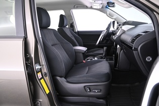 Toyota Land Cruiser vaihtoauto