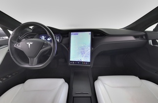 Tesla Model S vaihtoauto