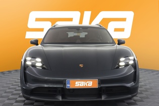 Porsche Taycan vaihtoauto