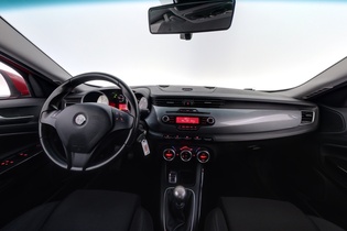 Alfa Romeo Giulietta vaihtoauto