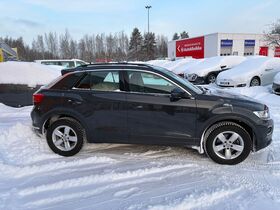 Volkswagen T-Roc vaihtoauto