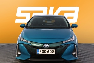 Toyota Prius Plug-in vaihtoauto