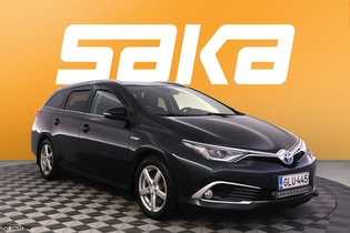 Toyota Auris vaihtoauto