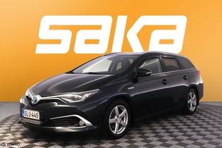 Toyota Auris vaihtoauto