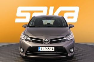 Toyota Verso vaihtoauto