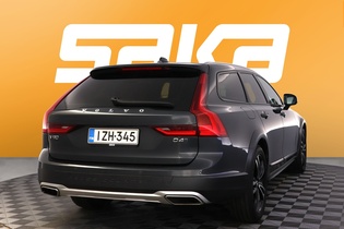 Volvo V90 Cross Country vaihtoauto