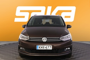 Volkswagen Touran vaihtoauto