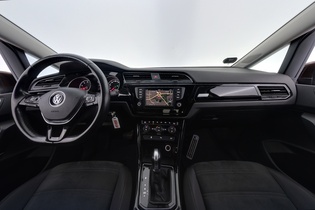 Volkswagen Touran vaihtoauto