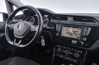 Volkswagen Touran vaihtoauto