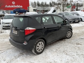 Toyota Verso-S vaihtoauto