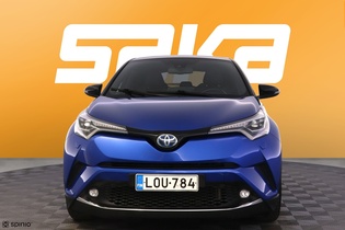 Toyota C-HR vaihtoauto