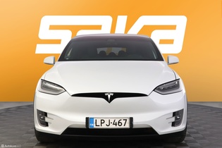 Tesla Model X vaihtoauto