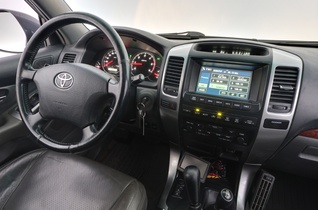 Toyota Land Cruiser vaihtoauto