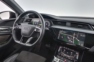 Audi e-tron vaihtoauto