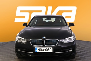 BMW 330 vaihtoauto