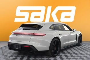 Porsche Taycan vaihtoauto