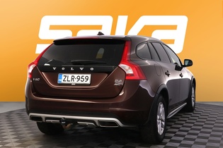 Volvo V60 Cross Country vaihtoauto