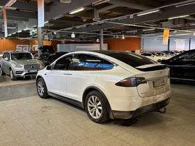 Tesla Model X vaihtoauto