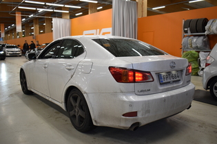 Lexus IS vaihtoauto
