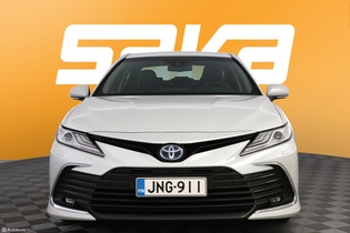 Toyota Camry vaihtoauto