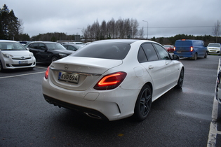 Mercedes-Benz C vaihtoauto