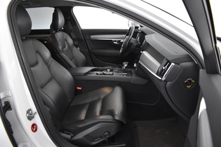 Volvo V90 Cross Country vaihtoauto