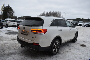Kia Sorento vaihtoauto
