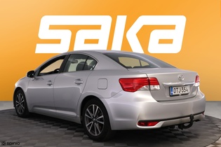 Toyota Avensis vaihtoauto