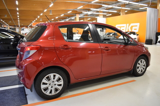 Toyota Yaris vaihtoauto
