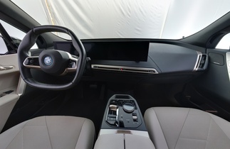 BMW iX vaihtoauto