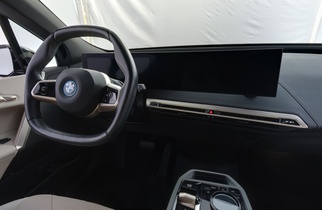 BMW iX vaihtoauto