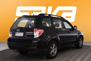 Subaru Forester vaihtoauto