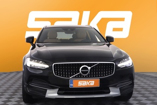 Volvo V90 Cross Country vaihtoauto