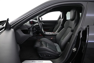 Porsche Taycan vaihtoauto