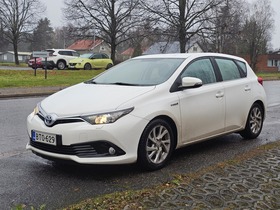 Toyota Auris vaihtoauto