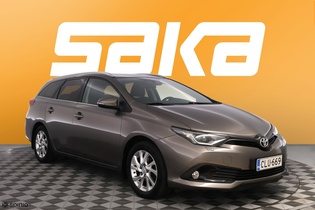 Toyota Auris vaihtoauto