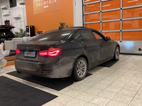 BMW 330 vaihtoauto