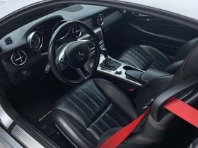 Mercedes-Benz SLK vaihtoauto