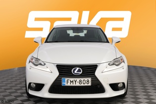 Lexus IS vaihtoauto