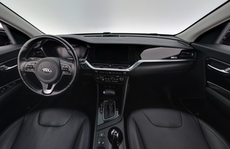 Kia Niro plug-in vaihtoauto