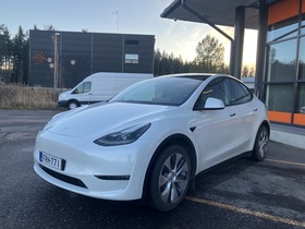 Tesla Model Y vaihtoauto