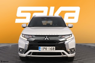 Mitsubishi Outlander PHEV vaihtoauto