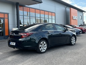 Opel Insignia vaihtoauto