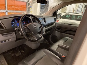 Opel Vivaro vaihtoauto