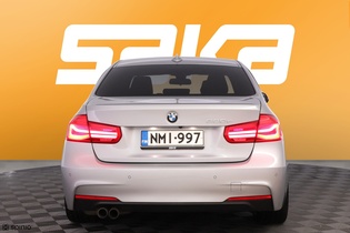 BMW 330 vaihtoauto