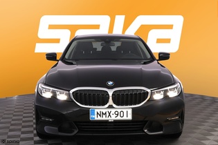 BMW 330 vaihtoauto