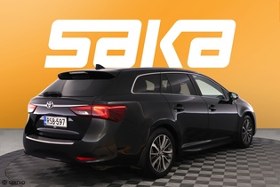 Toyota Avensis vaihtoauto