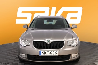 Skoda Superb vaihtoauto