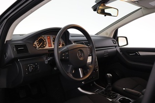 Mercedes-Benz B vaihtoauto